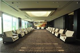 碧江擁有專業(yè)設(shè)計(jì)團(tuán)隊(duì)為我們打造專屬的辦公環(huán)境