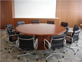 價格實惠,比市面上很多家具都要高檔