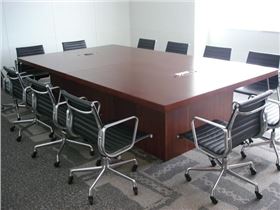 價格實惠,比市面上很多家具都要高檔