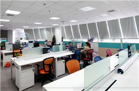 都市麗人職員辦公區