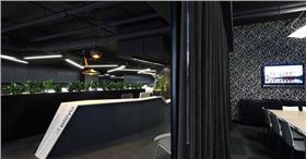 現(xiàn)代辦公家具