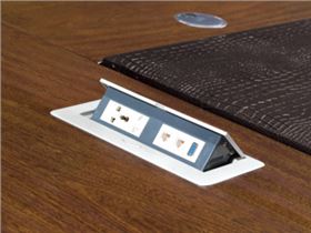 大班臺走線 大班臺走線