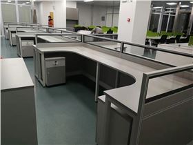 辦公桌屏風隔斷廠家 辦公桌屏風隔斷廠家