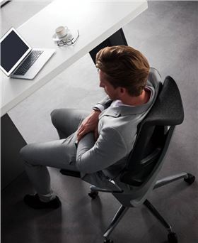 人體工程學(xué)椅子 人體工程學(xué)椅子