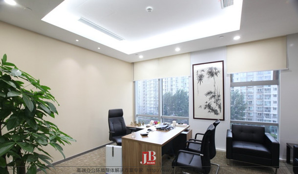 巴比饅頭主管辦公區