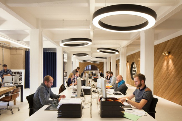 辦公家具公司——職員辦公區(qū)設(shè)計(jì)