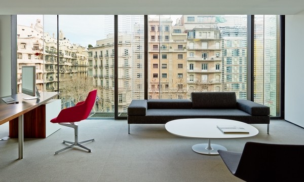 上海辦公家具品牌廠家——攜程網領導辦公室