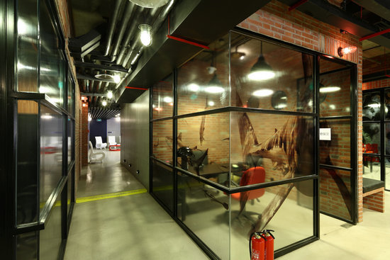 上海辦公家具廠家——工業(yè)風(fēng)下的辦公室 上海辦公家具廠家——工業(yè)風(fēng)下的辦公室