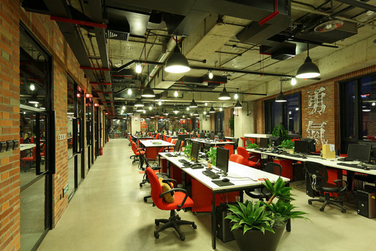 上海辦公家具廠家——工業(yè)風(fēng)下的傳統(tǒng)與前衛(wèi)并存的工作室 上海辦公家具廠家——工業(yè)風(fēng)下的傳統(tǒng)與前衛(wèi)并存的工作室