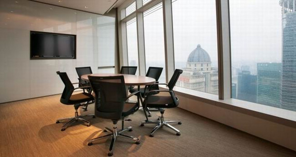 上海辦公家具品牌廠家:為波士頓咨詢集團上海辦事處量身打造的洽談區