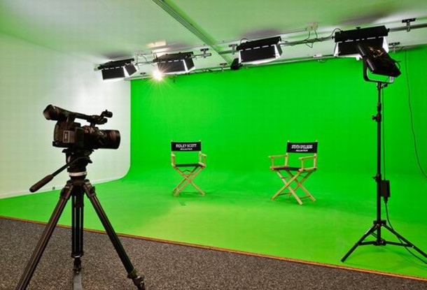 上海辦公家具廠家:草原風前臺娛樂區