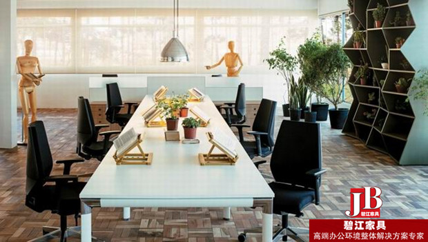 現代時尚會議桌