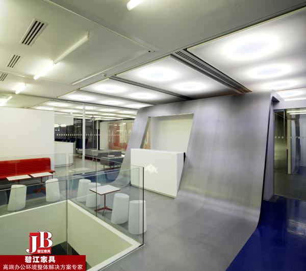 上海碧江辦公家具打造紅牛飲料上海分公司前臺接待區辦公家具