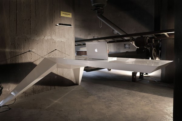 上海碧江辦公家具專注于未來辦公家具定制