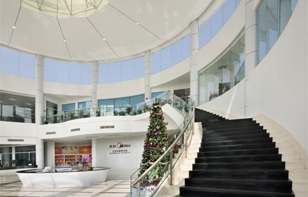 美的空調(diào)前臺(tái)