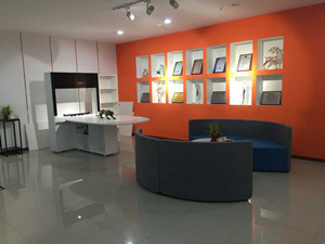 上海碧江辦公家具公司體驗館實景2