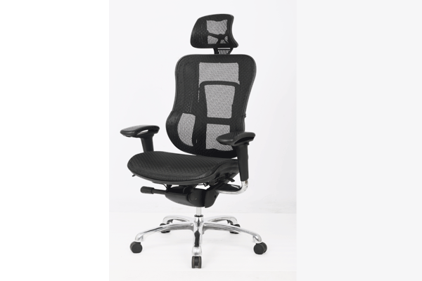人體工學椅3
