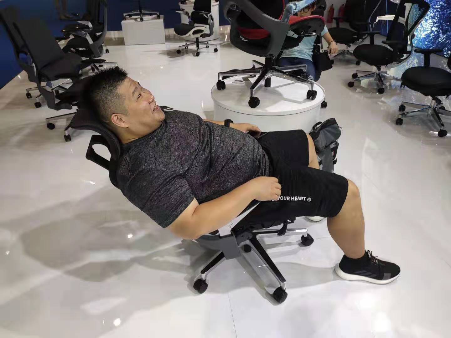 人體工學椅 人體工學椅